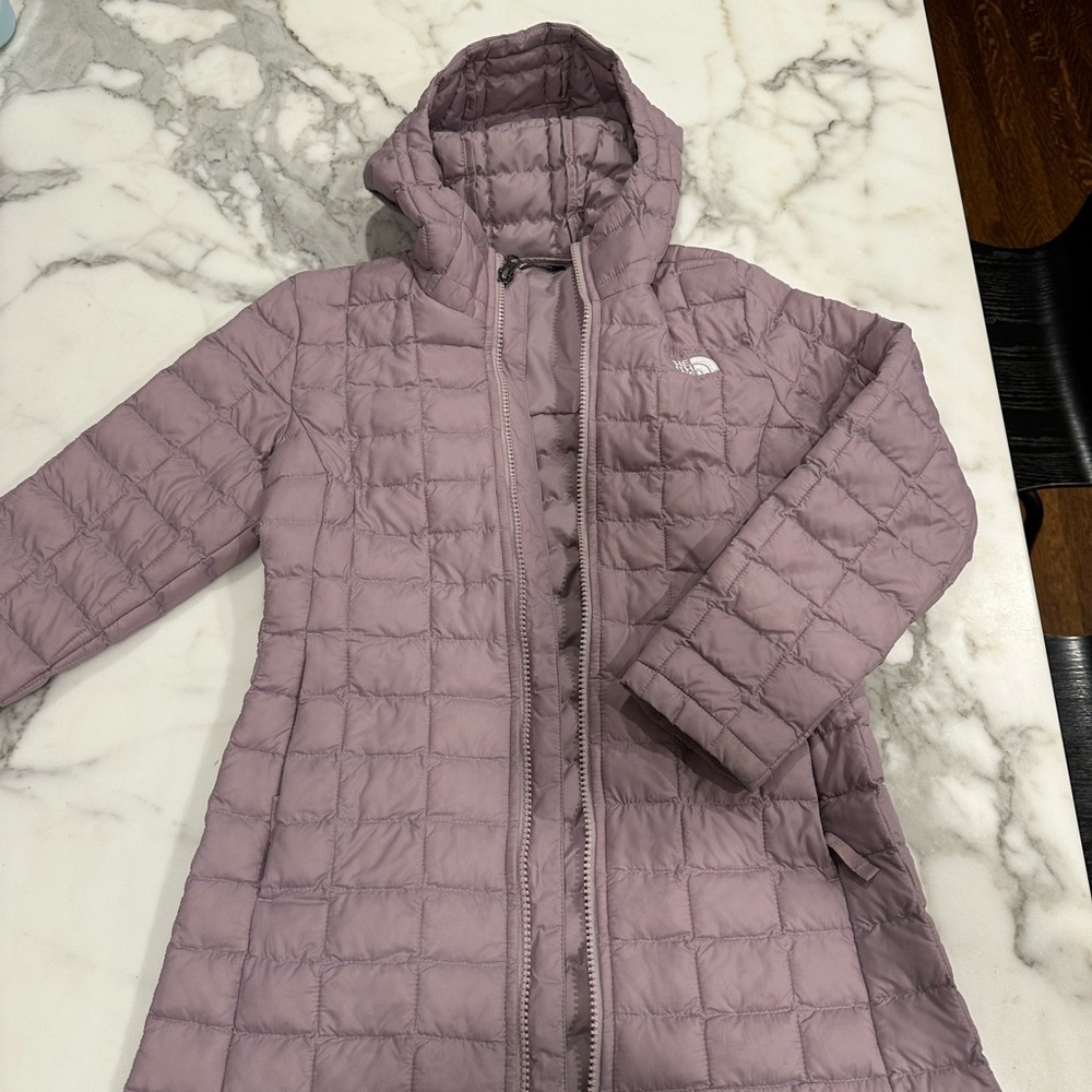 girls north face thermoball parka